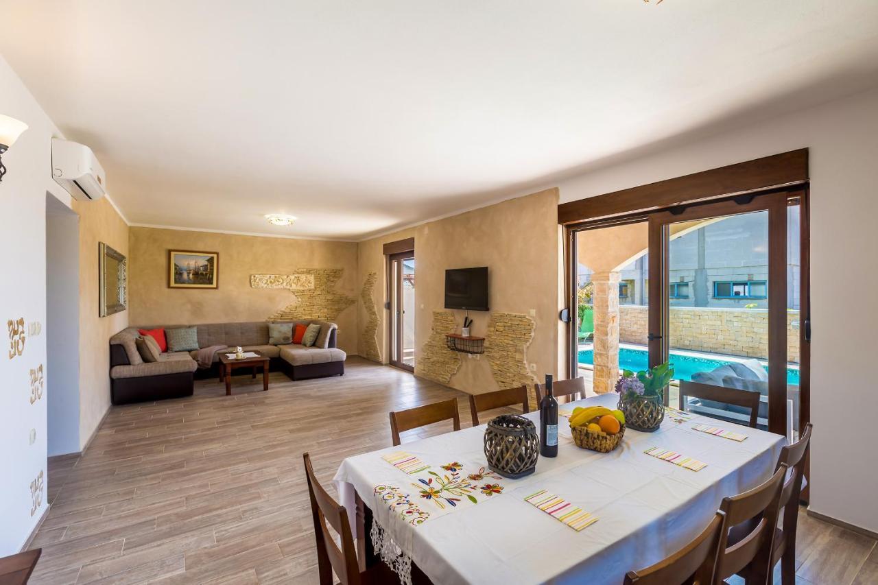 Villa Dijana West Linardići Exterior foto